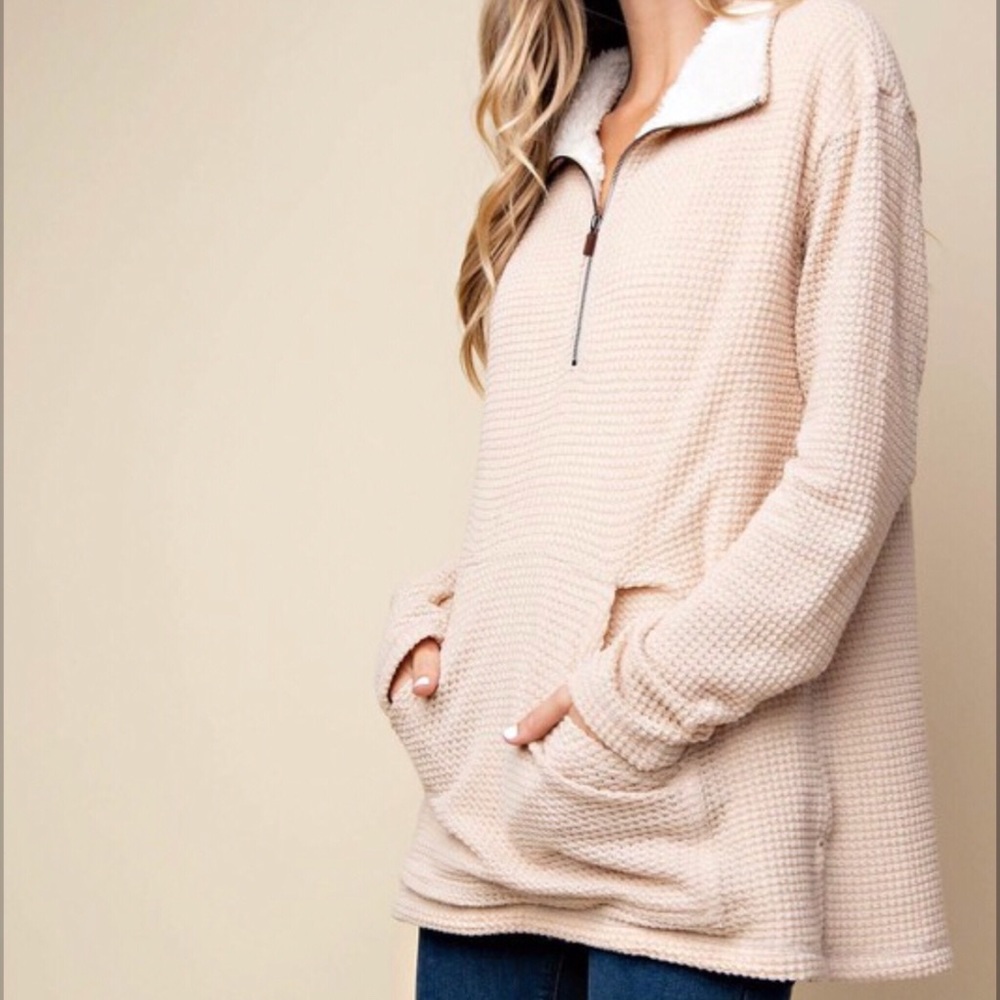 Pullover Sweatshirt - Picture 5 of 7